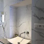 Apartmanhotel Le Balcon Du Pecheur 4*