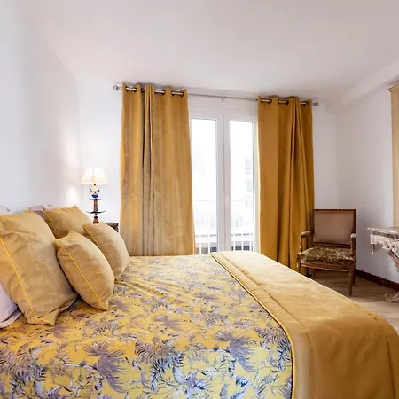 Le Balcon Du Pecheur كالفي