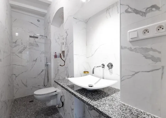 Aparthotel Le Balcon Du Pecheur 4*